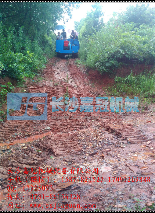 履带运输车3