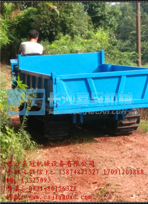 自卸式履带搬运机3