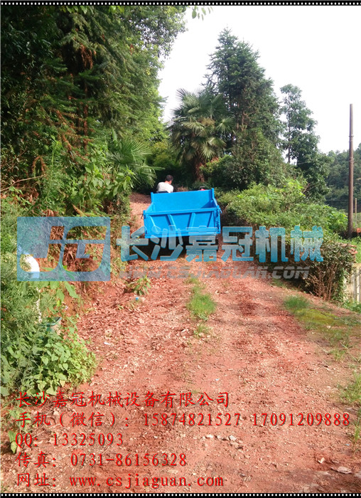 3吨履带运输车3